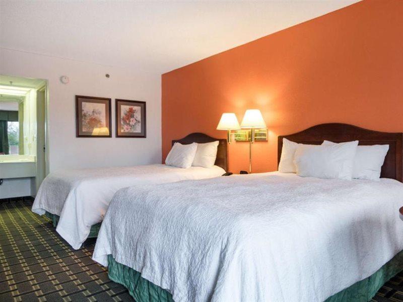 Dublin Inn And Suites エクステリア 写真