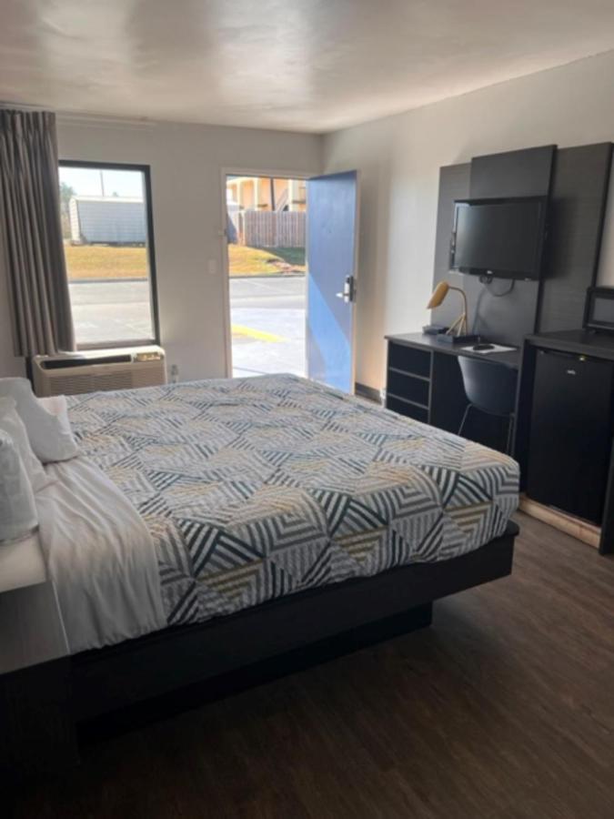 Dublin Inn And Suites エクステリア 写真