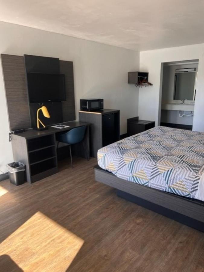 Dublin Inn And Suites エクステリア 写真