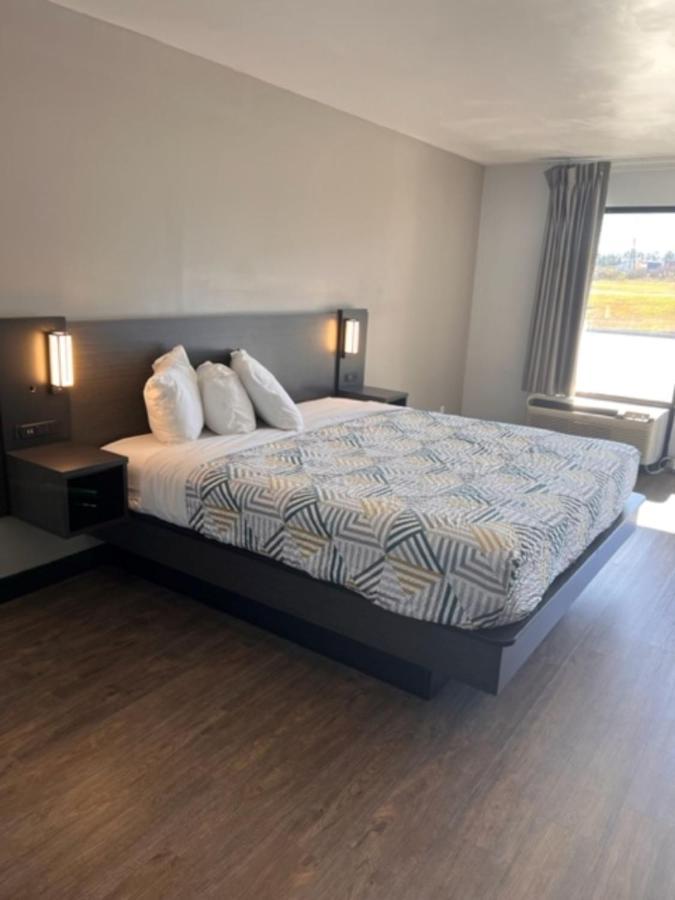 Dublin Inn And Suites エクステリア 写真